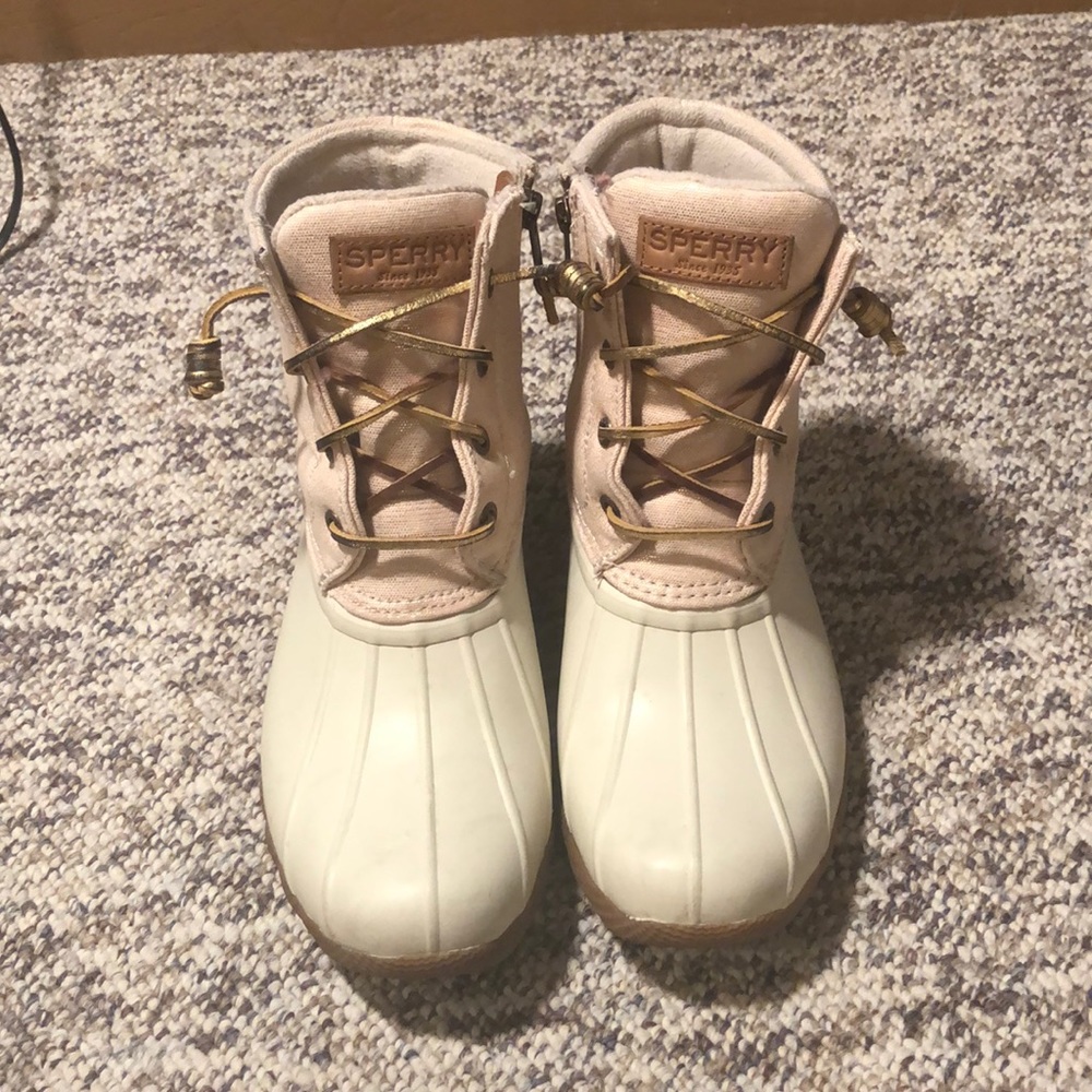 Women’s Sperry Saltwater Boots